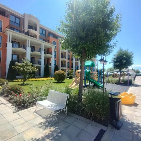 Premier Beach- Bastetbs Apartamento