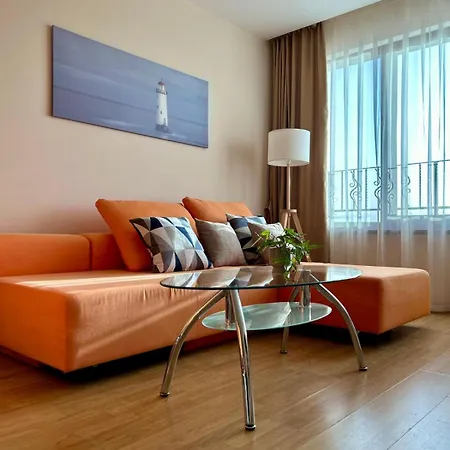 Premier Beach- Bastetbs Apartment *